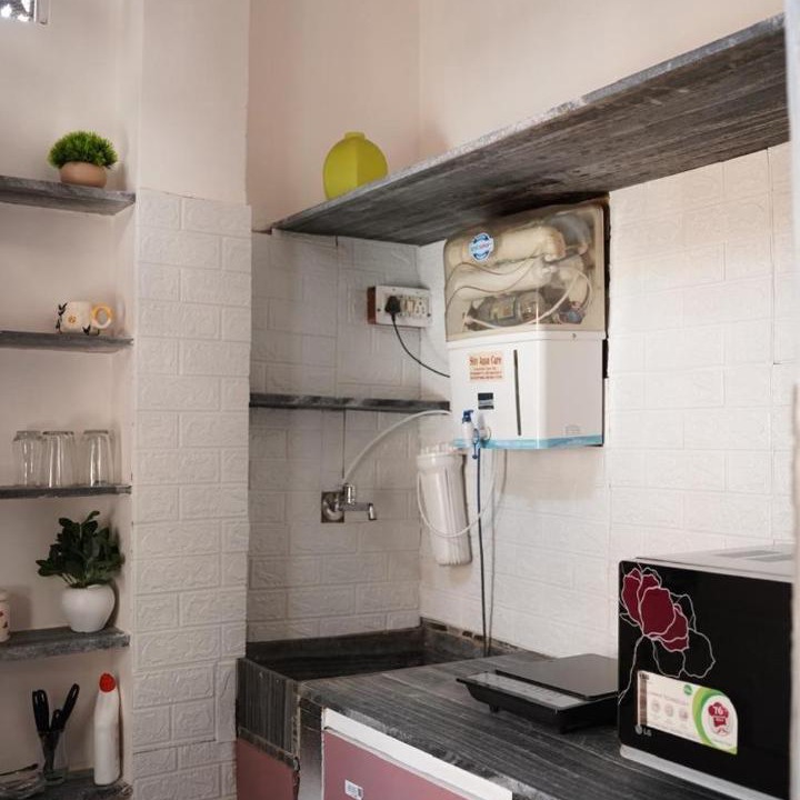 Photo of Kitchen in Pink City