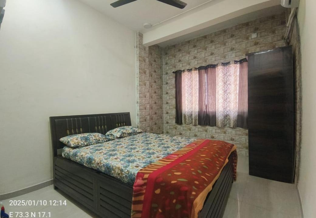 Photo of Bedroom in Ganpatipule