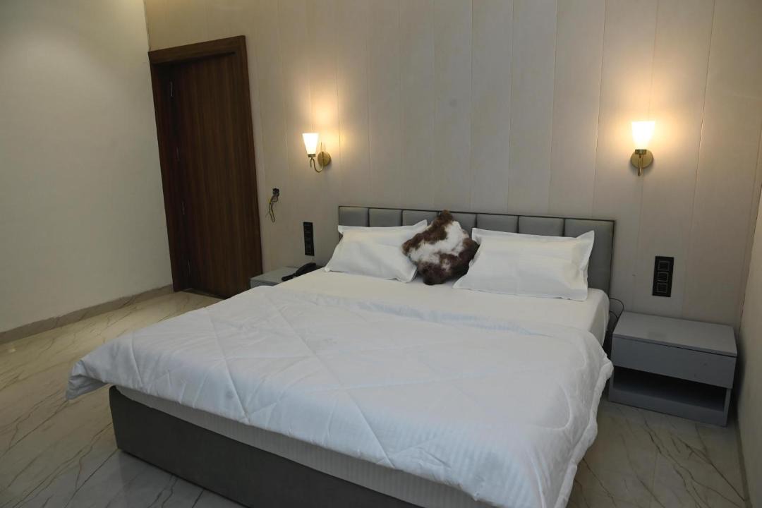 Photo of Bedroom in Phulpur