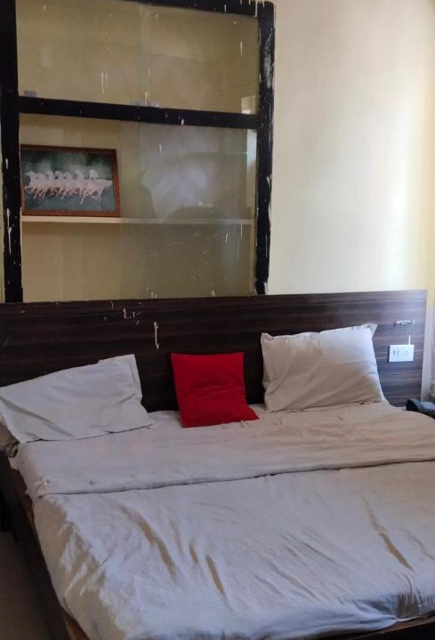 Photo of Bedroom in Tonk Road