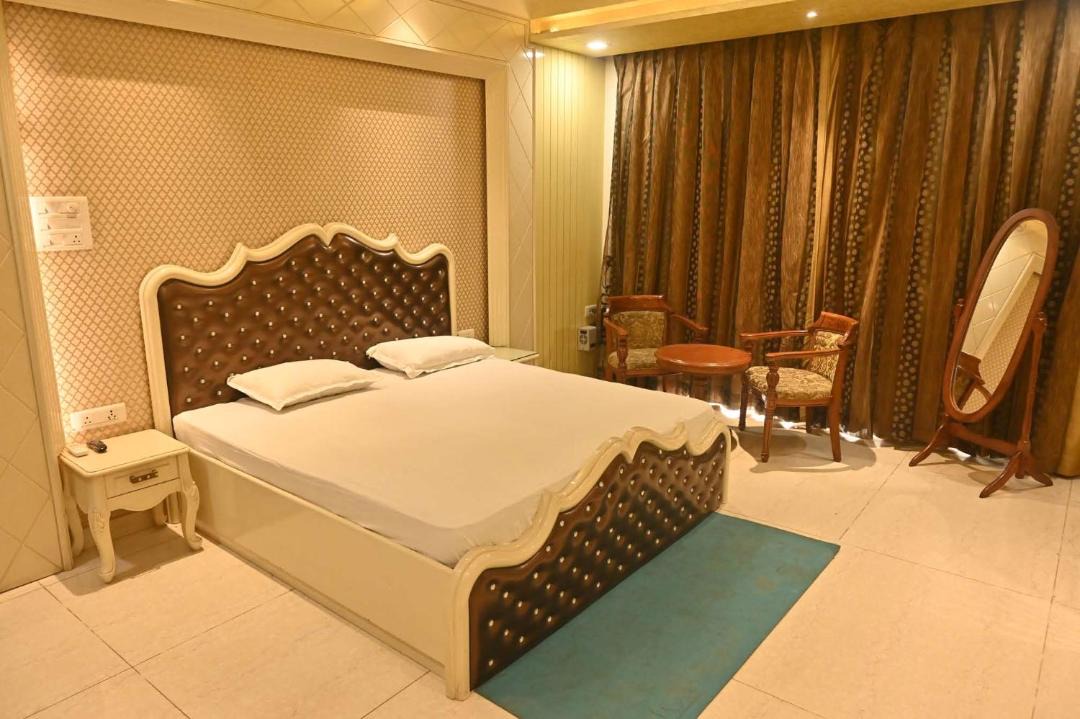 Photo of Bedroom in Allahabad