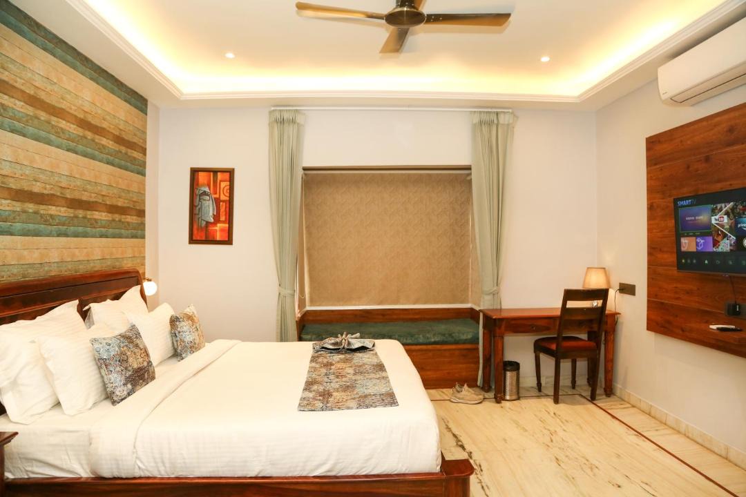 Photo of Bedroom in Mali Colony