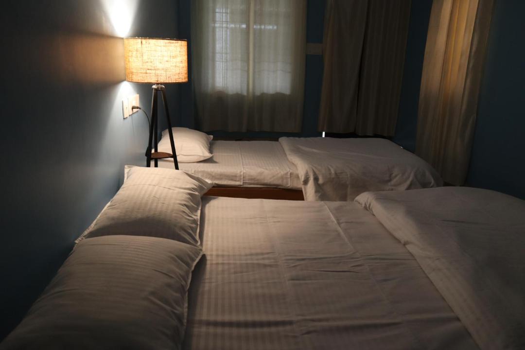 Photo of Bedroom in Naini