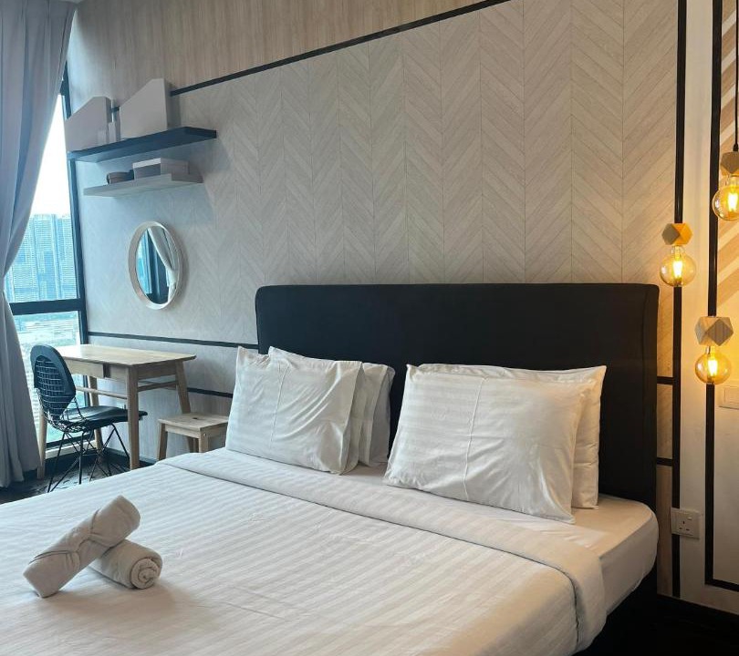 Photo of Bedroom in Maluri