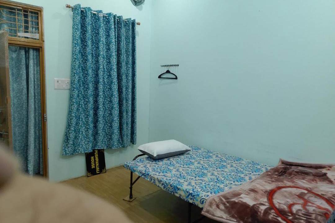 Photo of Bedroom in Naini