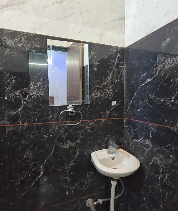 Photo of Bathroom in Shri Madhopur