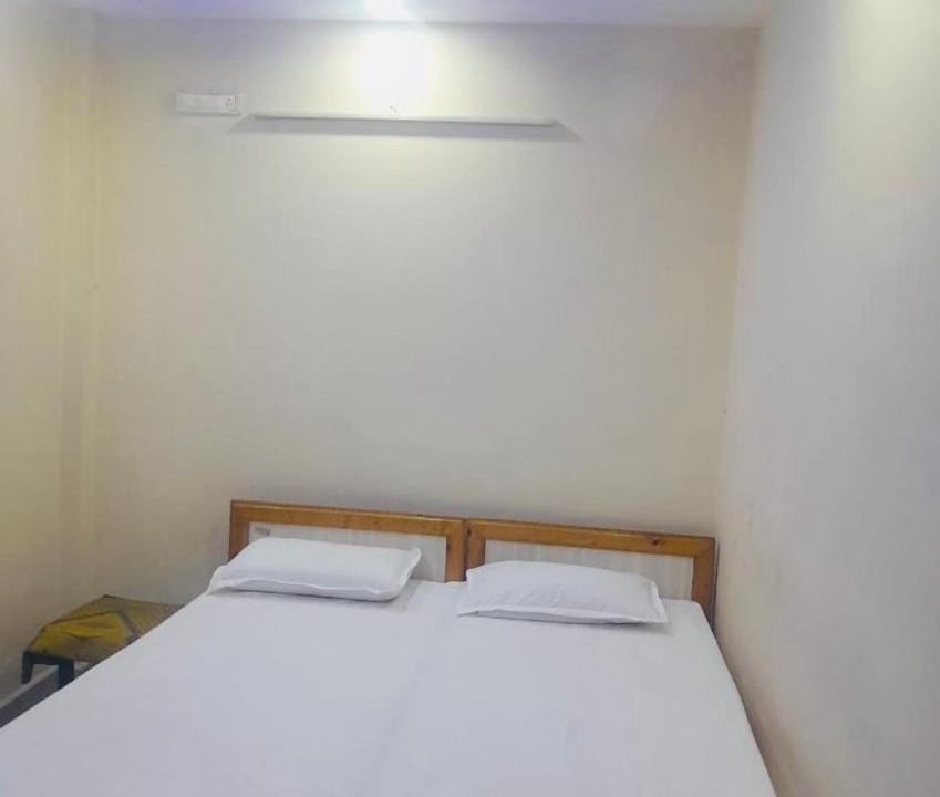 Photo of Bedroom in Shivaji Nagar