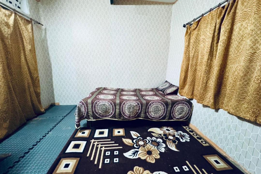 Photo of Bedroom in Allahabad