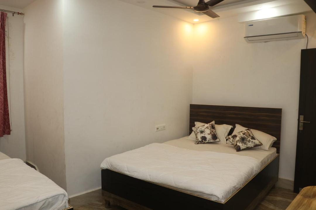 Photo of Bedroom in Sitamarhi