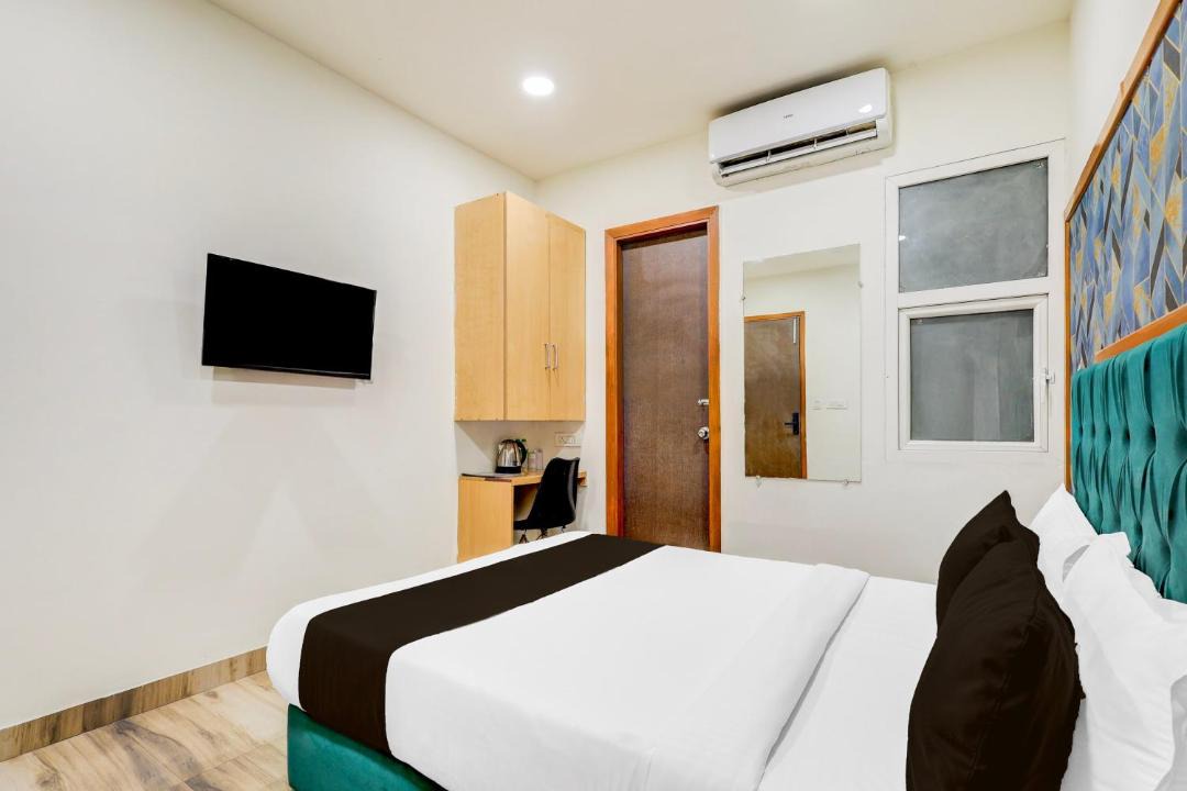 Photo of Bedroom in Pashim Vihar