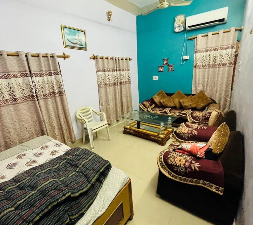 Photo of Bedroom in Jhusi