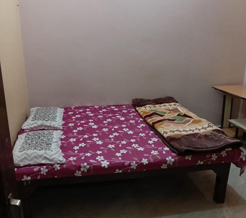 Photo of Bedroom in Jhusi