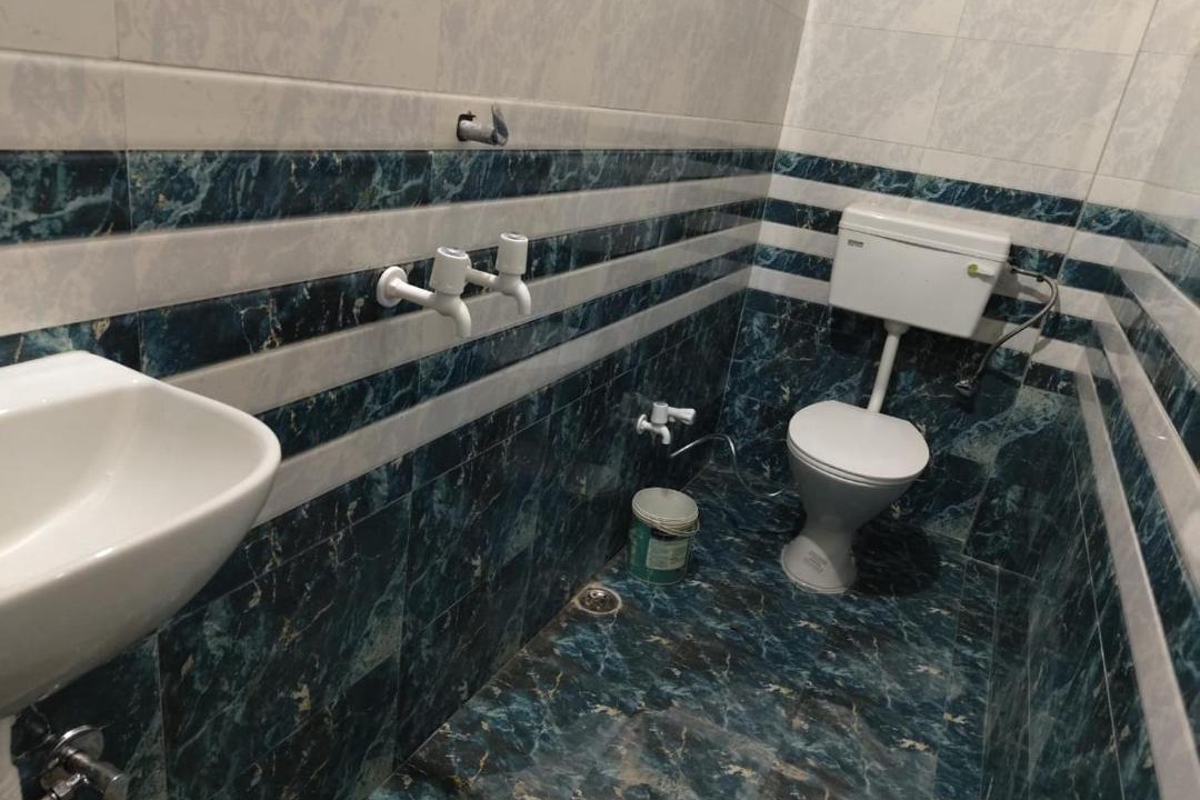 Photo of Bathroom in Jhusi