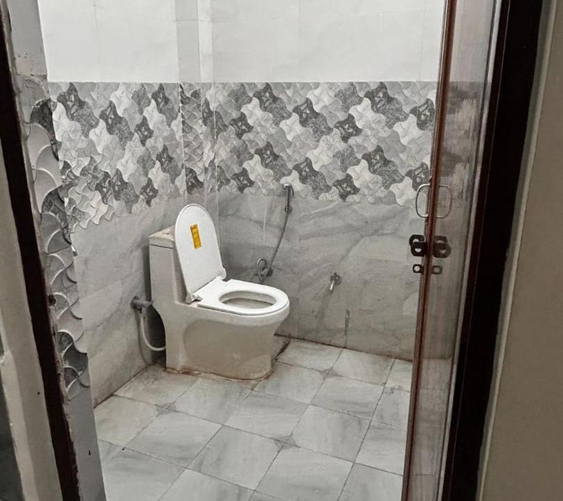Photo of Bathroom in Jhusi