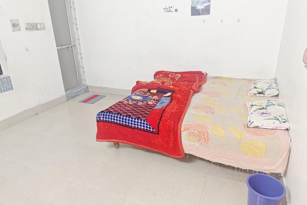 Photo of Bedroom in Naini
