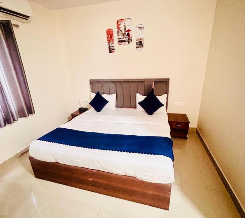 Photo of Bedroom in Sector 70