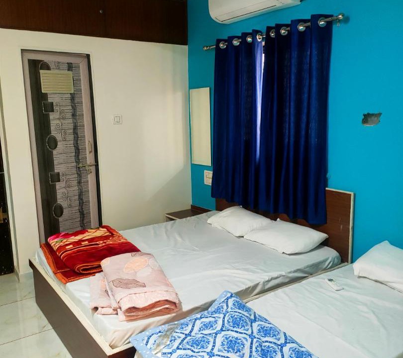 Photo of Bedroom in Rajpipla