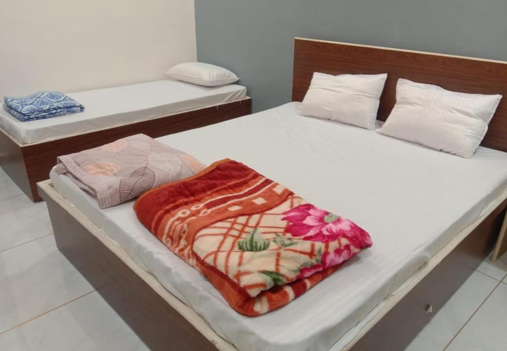 Photo of Bedroom in Rajpipla