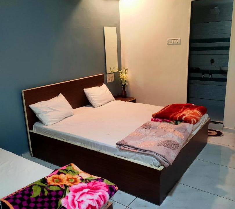 Photo of Bedroom in Rajpipla
