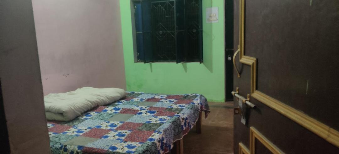 Photo of Bedroom in Naini