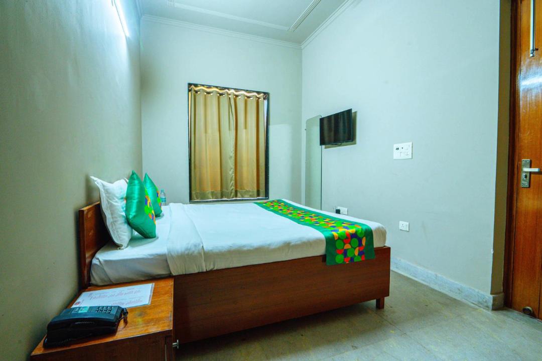 Photo of Bedroom in Sector 70