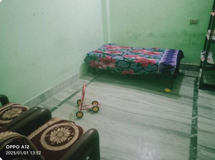 Photo of Bedroom in Jhusi