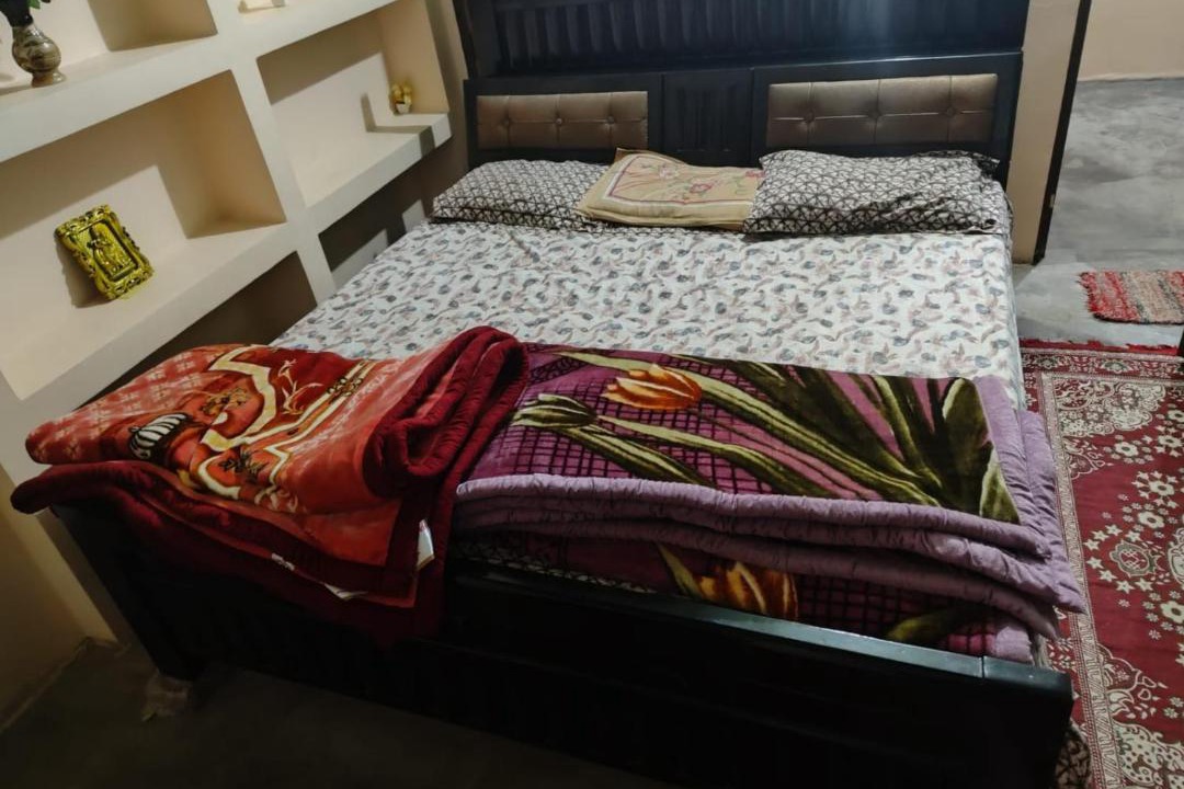 Photo of Bedroom in Jhusi