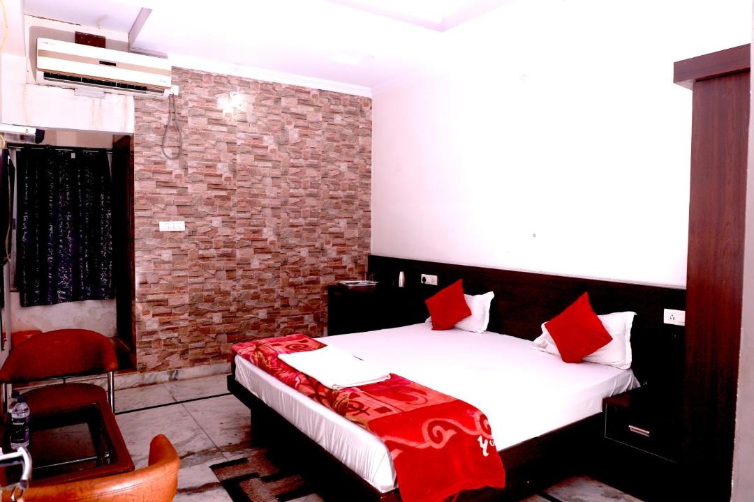 Photo of Bedroom in Khagaria