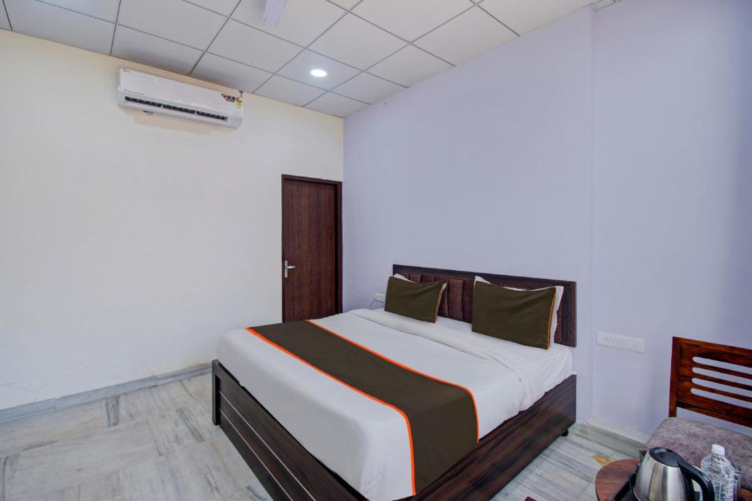 Photo of Bedroom in Lalkothi