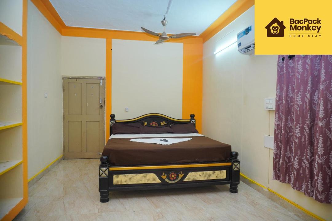 Photo of Bedroom in MVP Colony