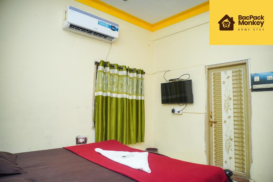 Photo of Bedroom in MVP Colony