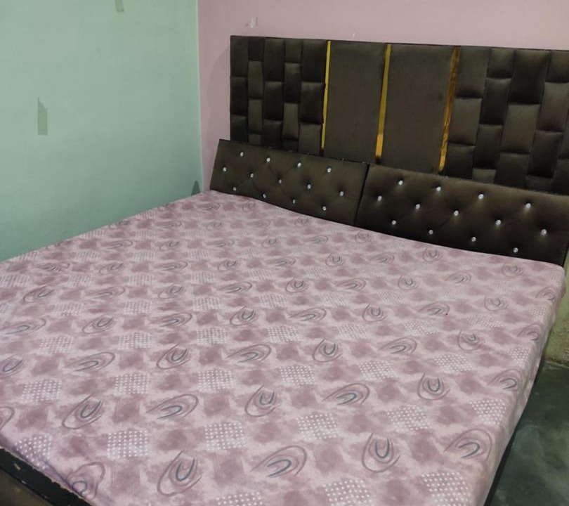 Photo of Bedroom in Jhusi