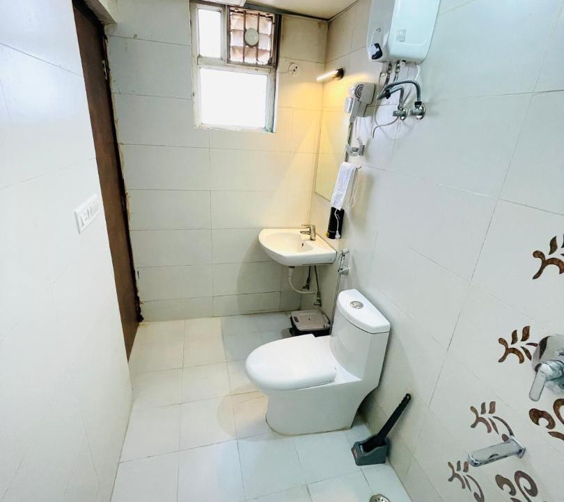 Photo of Bathroom in Malviya Nagar