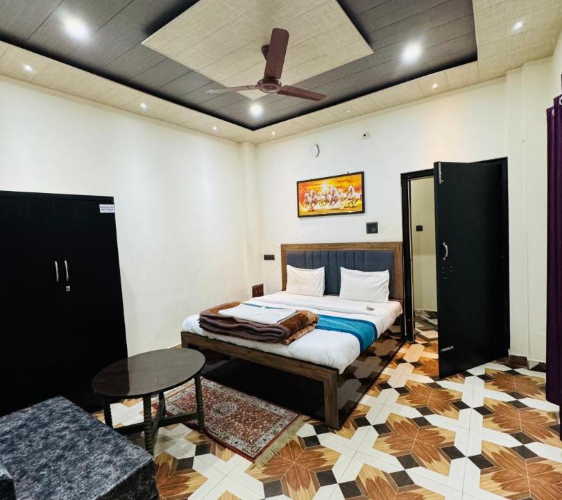 Photo of Bedroom in Almora