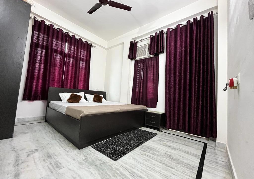 Photo of Bedroom in Sarnath