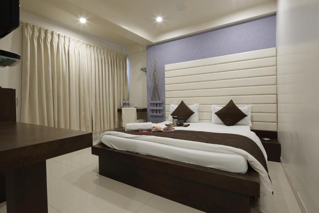 Photo of Bedroom in Ahmedabad City Centre