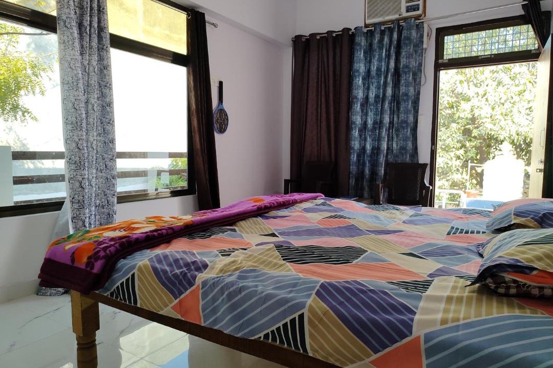 Photo of Bedroom in Jhusi