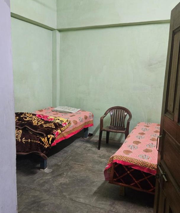 Photo of Bedroom in Jhusi
