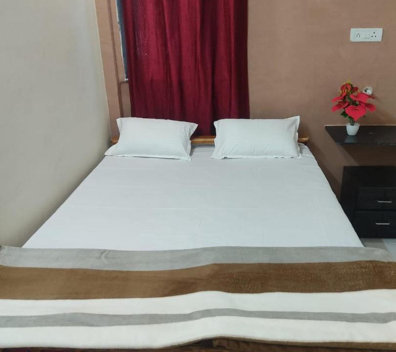 Photo of Bedroom in Rajpipla