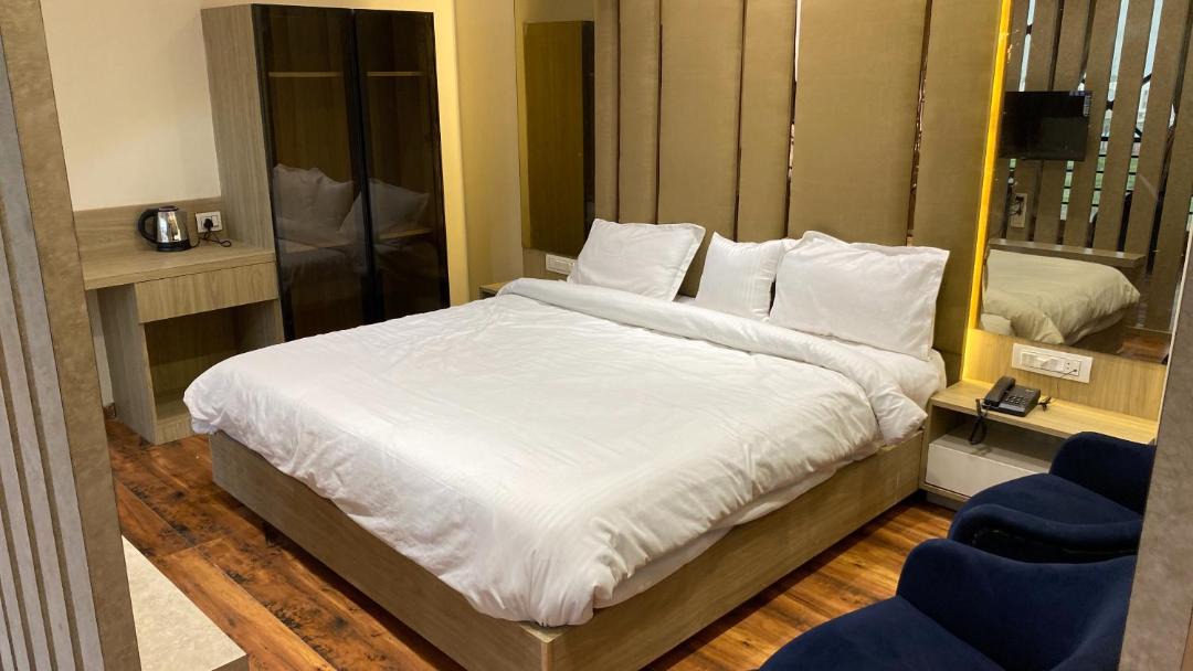 Photo of Bedroom in Mahesana