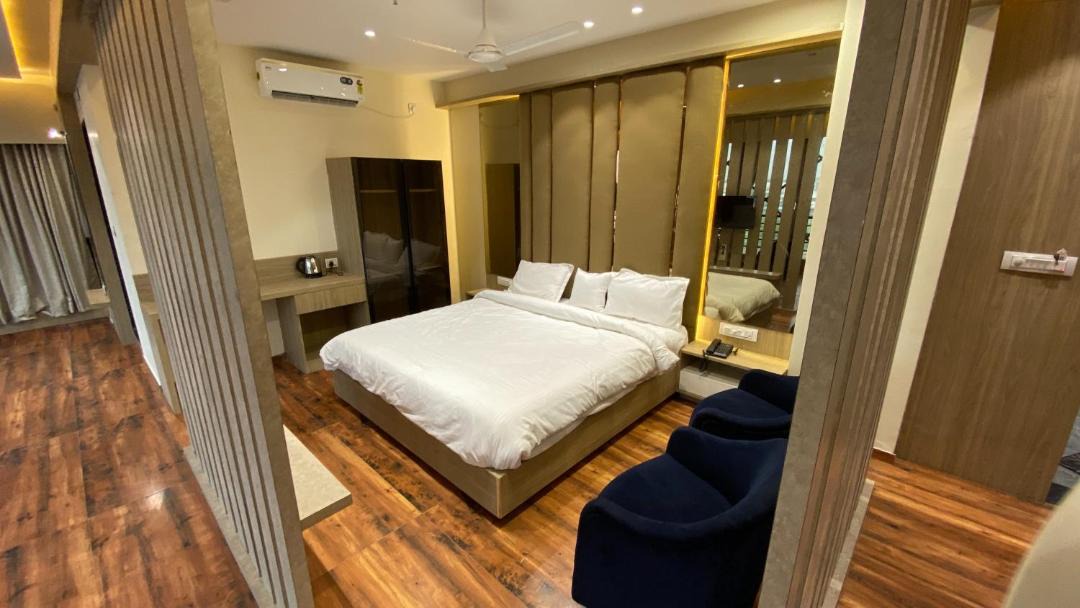 Photo of Bedroom in Mahesana