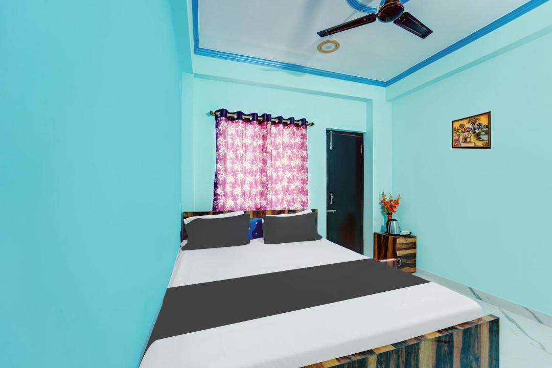 Photo of Bedroom in Danapur