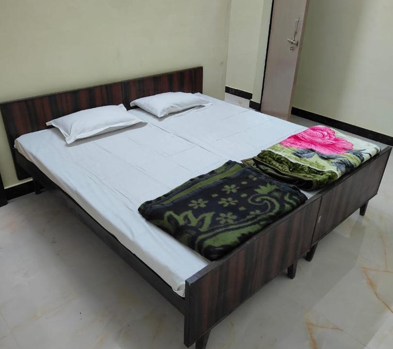 Photo of Bedroom in Jhusi