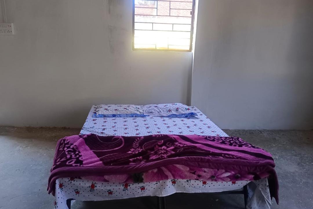 Photo of Bedroom in Jhusi