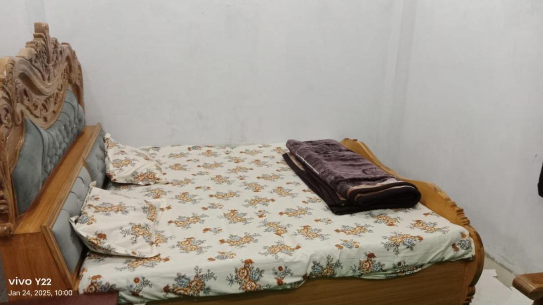 Photo of Bedroom in Phulpur