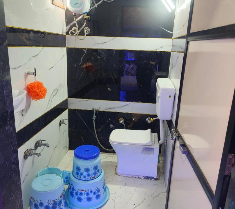Photo of Bathroom in Rajpipla