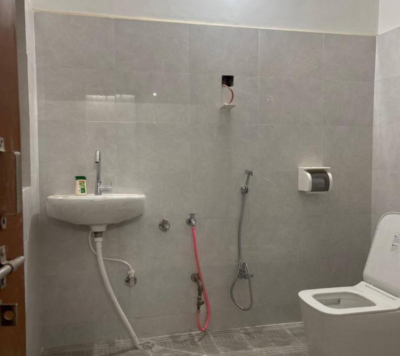 Photo of Bathroom in Jhusi