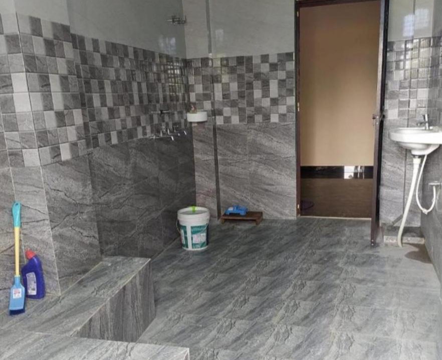 Photo of Bathroom in Jhusi