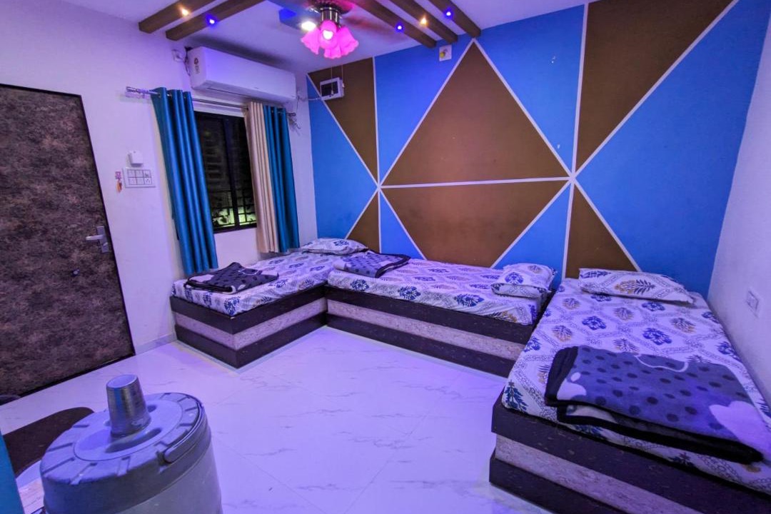 Photo of Bedroom in Rajpipla
