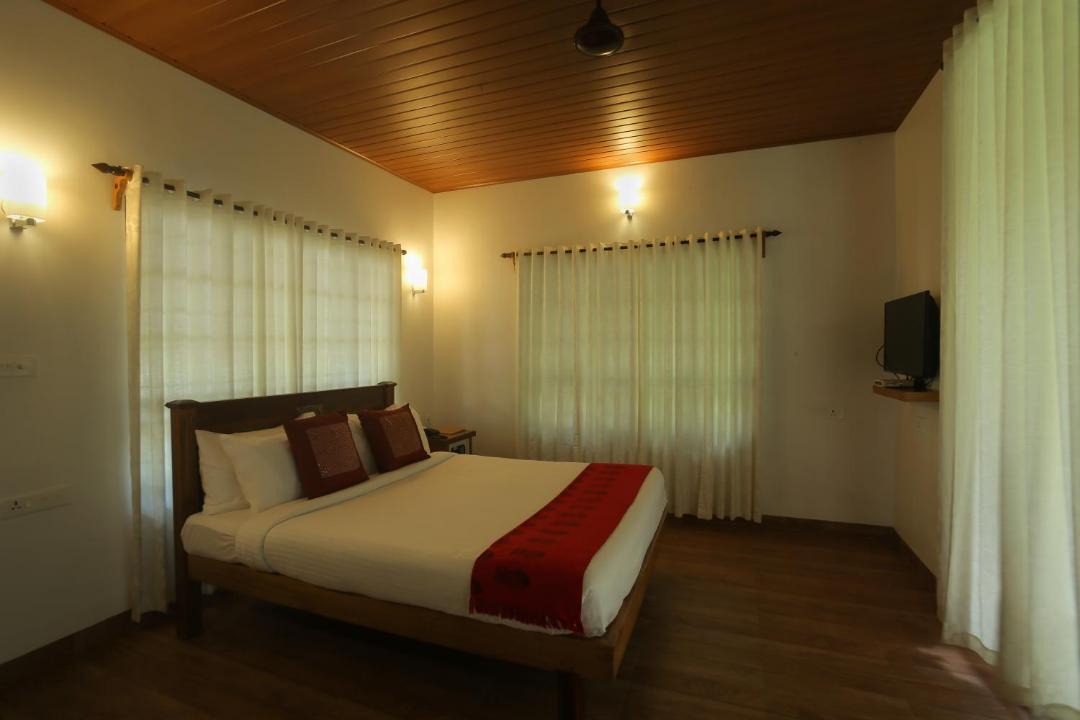 Photo of Bedroom in Alappuzha
